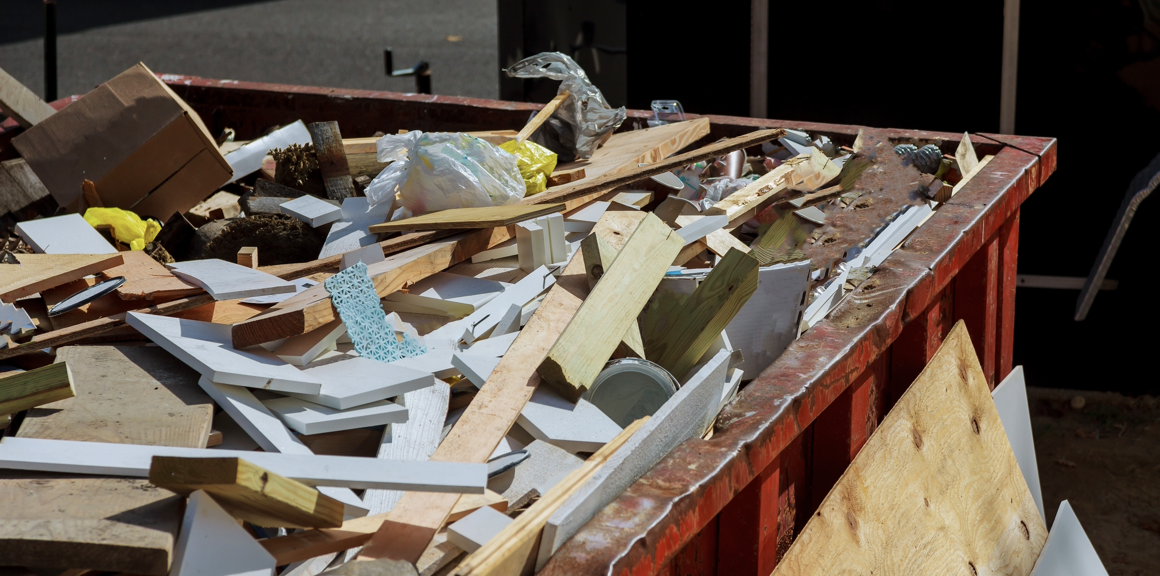 Construction Debris Removal in Tampa Bay
